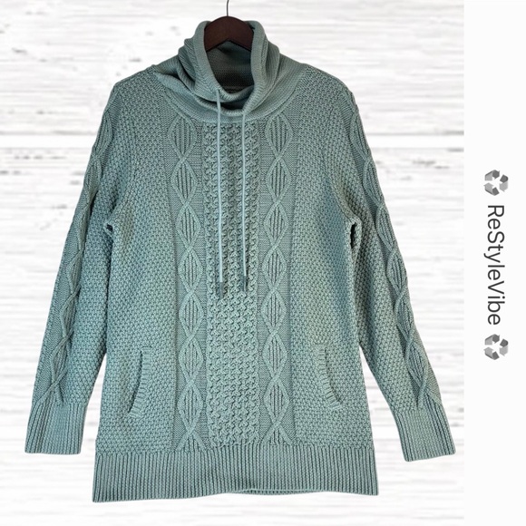 L.L. BEAN Women’s Size L Sweater Cowl Neck Cable Knit Signature Style Green